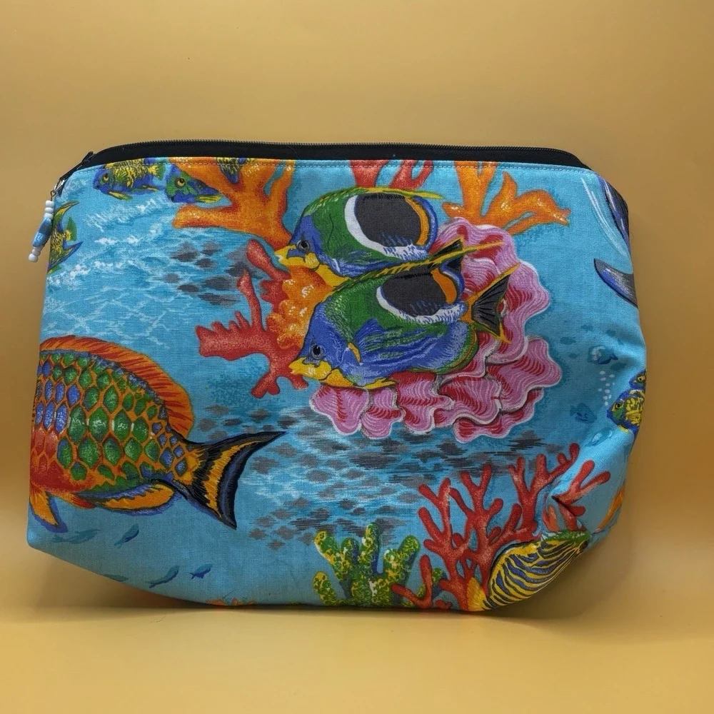 Beach Coral Fish Underwater Theme Make Up Toiletry Bag Zip vibrant blue clean